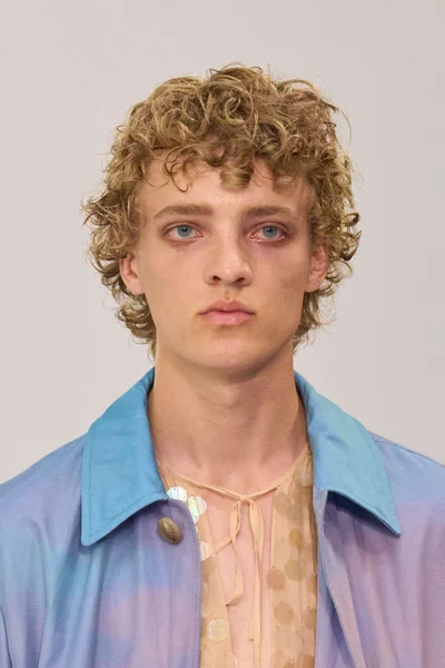 Look 53